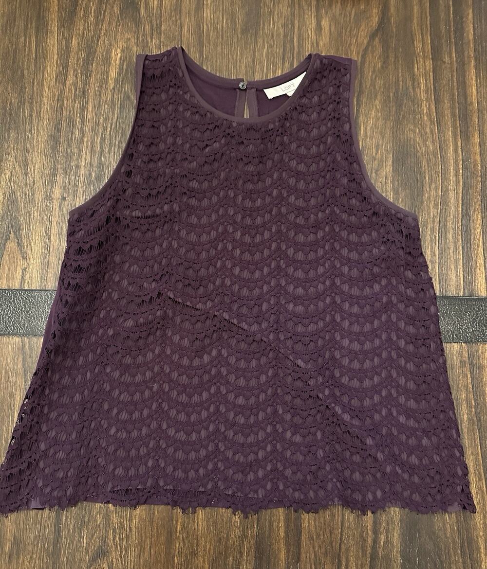 Ann Taylor Loft Purple Lace Scalloped Sleeveless Shirt—Size L
